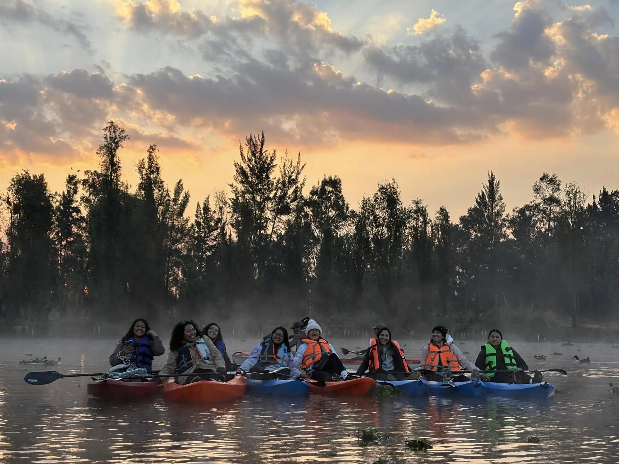 Equipo Kayaks Mictlán